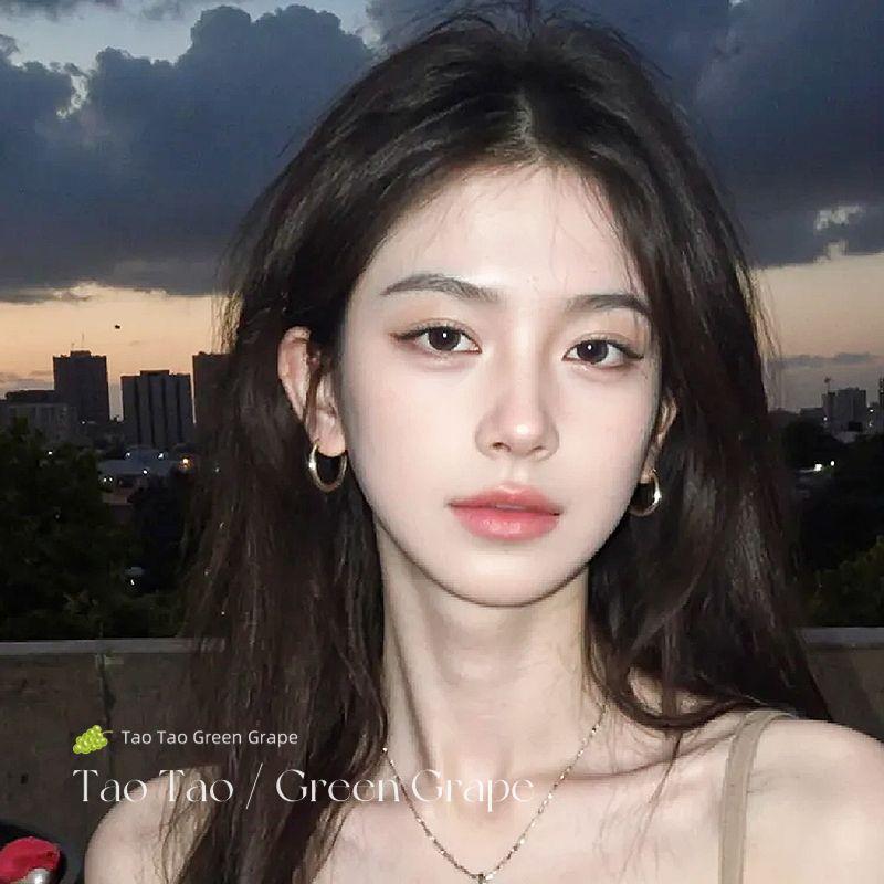 

INS Silver Hoop Earrings Female 2025 New Arrival Hot-Sale Earrings Niche Style Unique Fancy Small Ear Ring Ear Clip Accessories Bright Silver 925 silver needle main figure