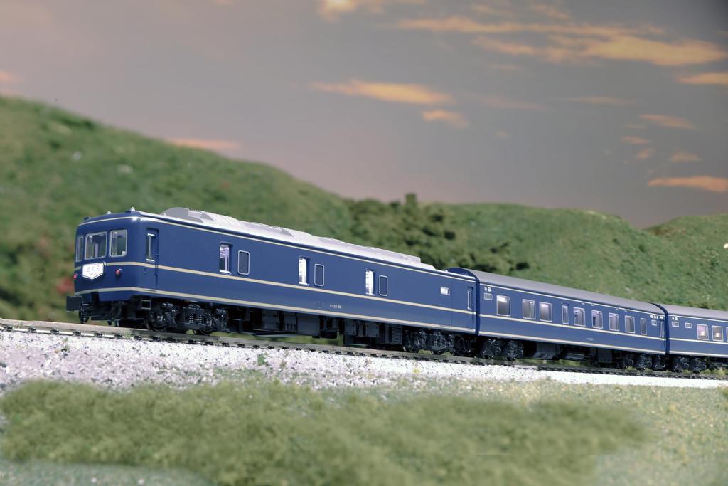 KATO N Gauge 20 Series Sleeper Express Sakura Nagasaki Formation Set Railway Model Passenger Car 8-Car 10-1872