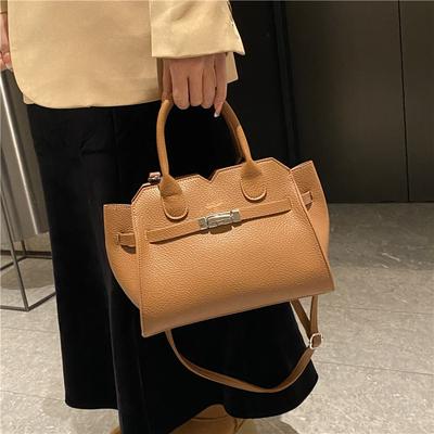 Premium Platinum Bag Women's New Portable 2 Niche Shoulder Bag Commuting Temperament Fashion Messenger