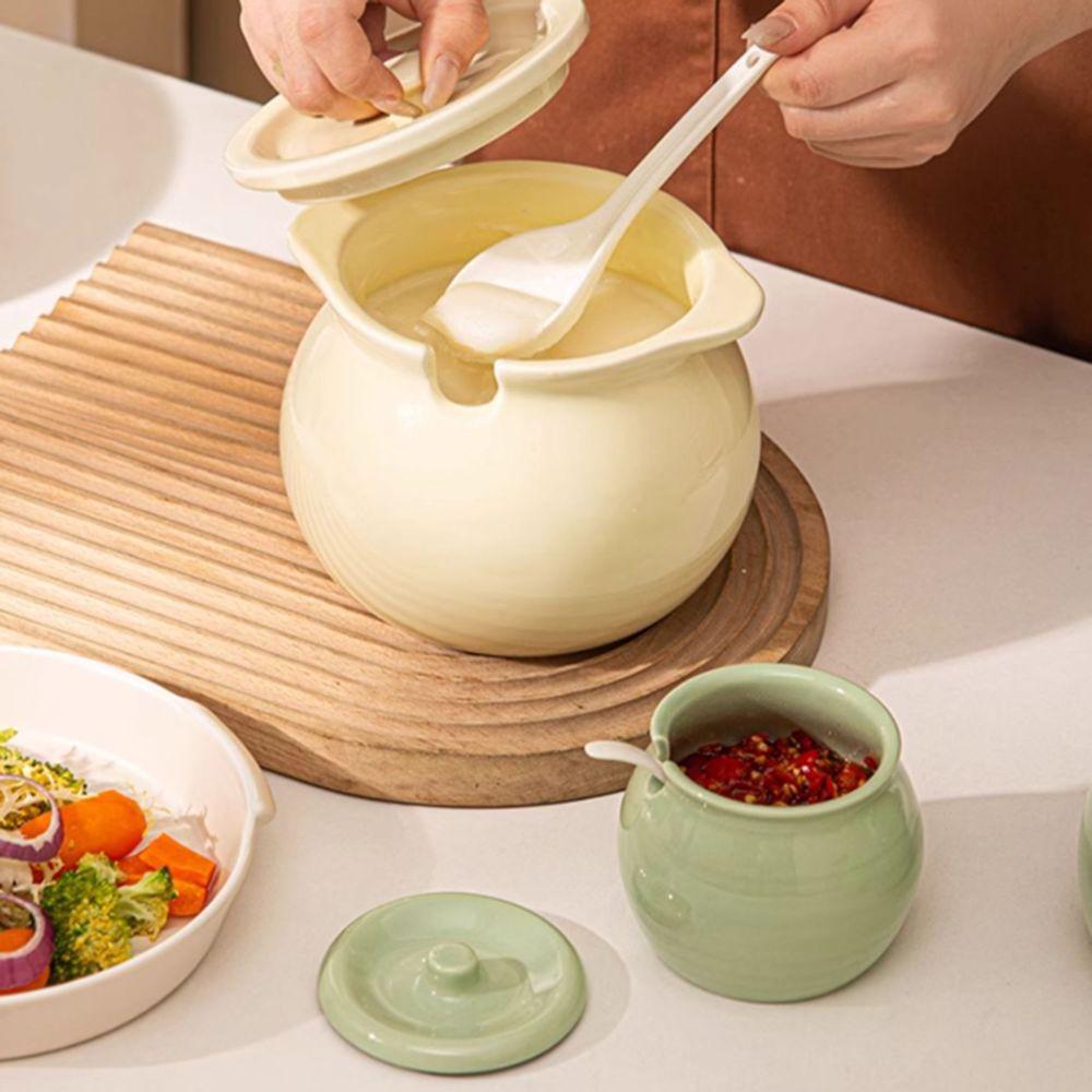 High Temperature Resistant Ceramic Lard Jar Large Capacity Dustproof Spice Jars Solid Color Reusable Ceramic Seasoning Bottle