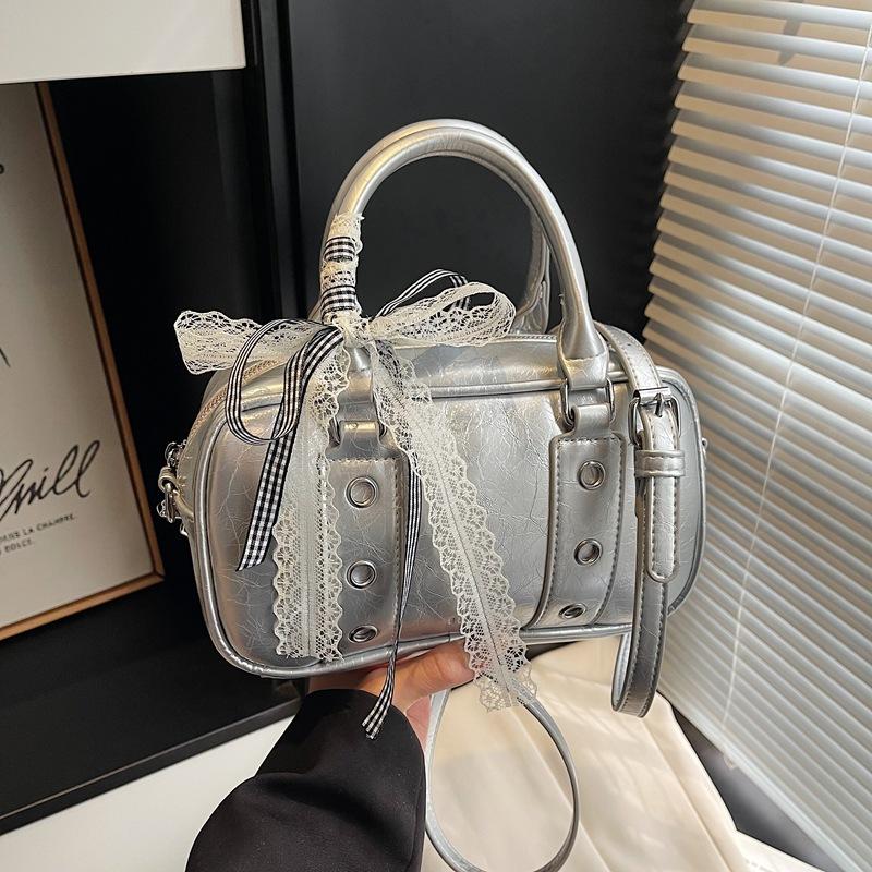 Niche Handbag Women's Summer New Small Fresh and Fashionable Shoulder Bag Versatile Messenger Bag