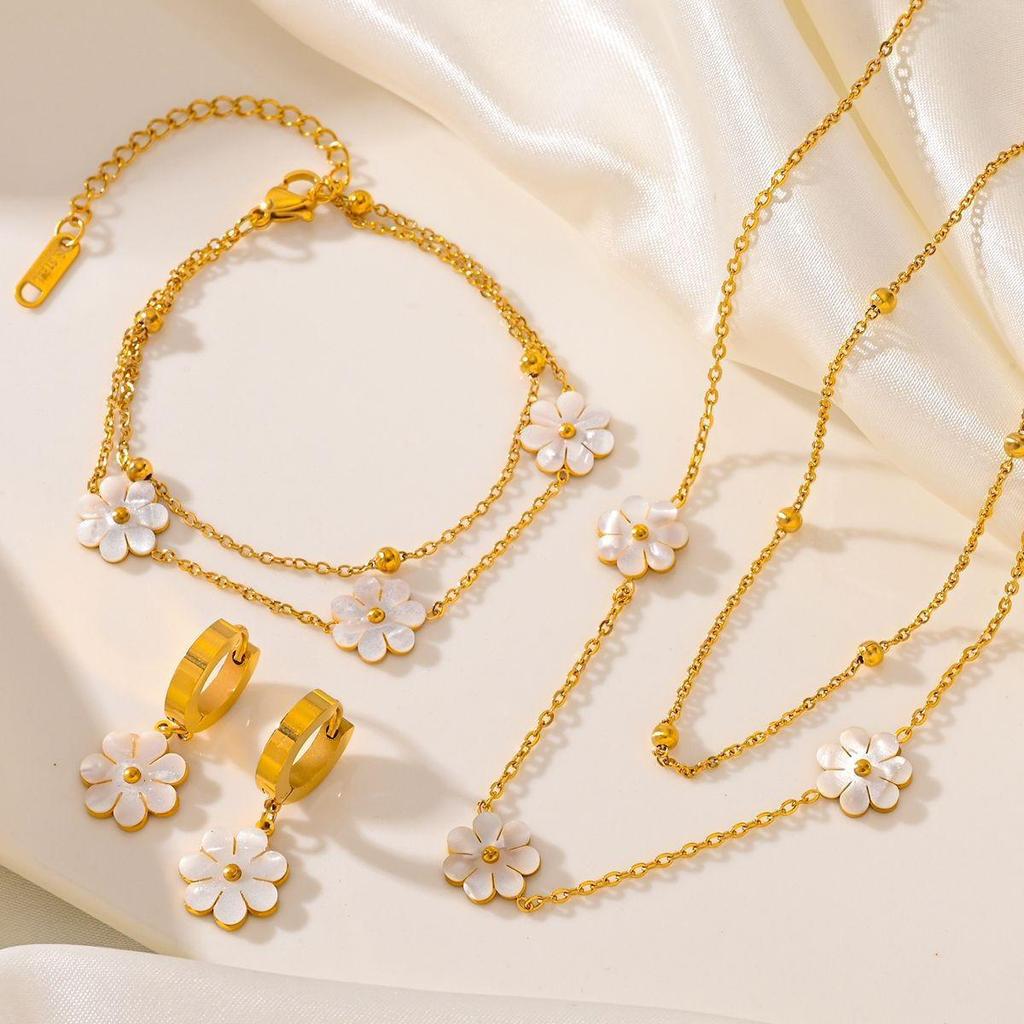 Non-Fading Titanium Steel Daisy Jewelry Set: Stainless Steel Earrings, Bracelet & Necklace for Women