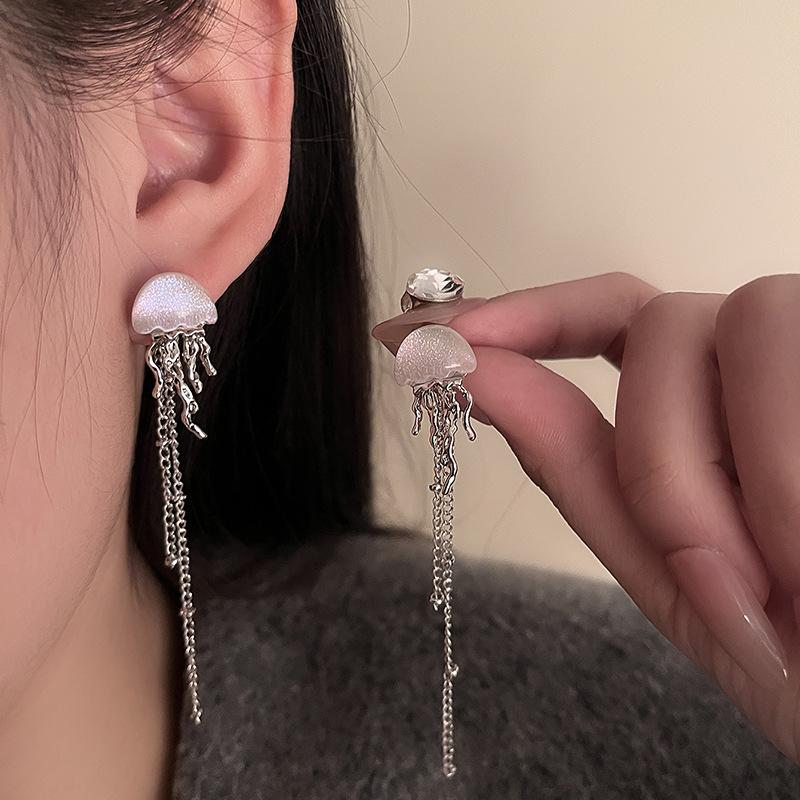 

Zirconia Earrings One size