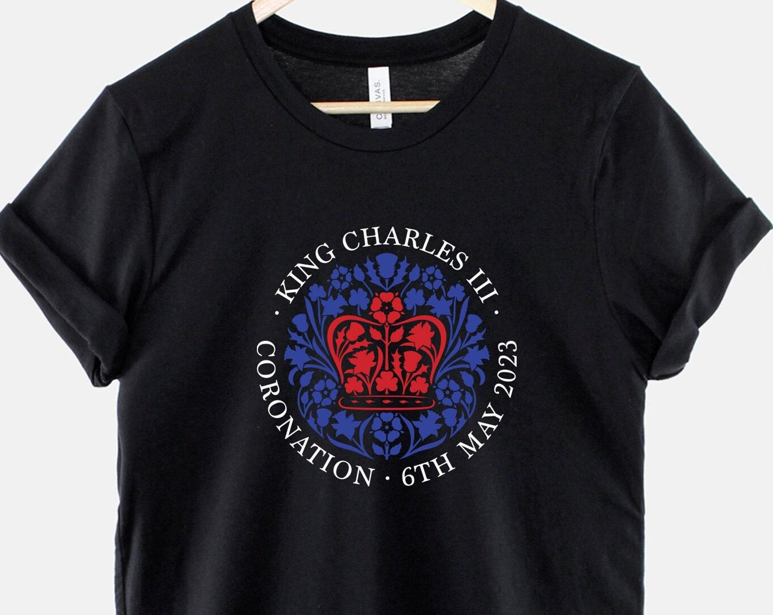 King Charles Coronation Shirt, British Royal Souvenir Graphic Tee Gift M
