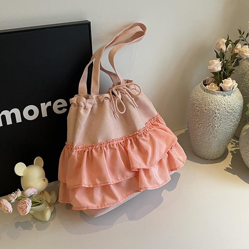 Fashion large-capacity bag women's new casual versatile canvas bag niche pleated shoulder tote bag