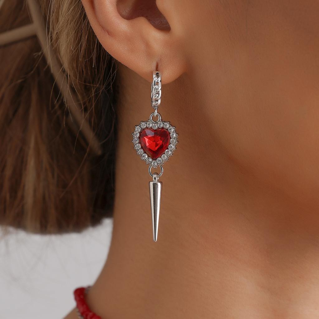 Punk Silvery Asymmetric Creativity Fashion Red Zircon Heart Hoop Earrings Party Birthday Lover Jewelry Accessories Party Gifts