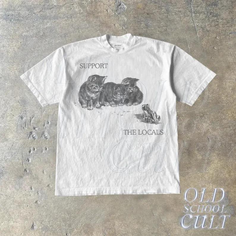 

Kitten And Frog Vintage Style Shirt Frog Cat Tee Meme Cat Shirt Vintage Funny Unisex T-Shirt S