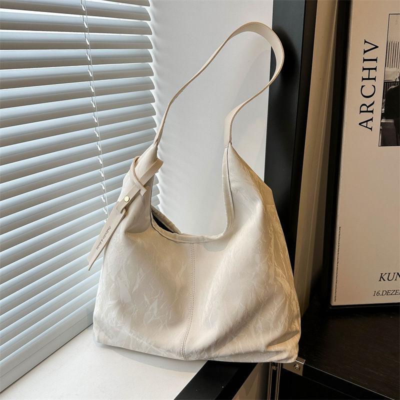 Premium Bag Women's New Trendy Fashion Shoulder Bag Large Capacity Tote Bag Commuter Messenger Bucket Bag