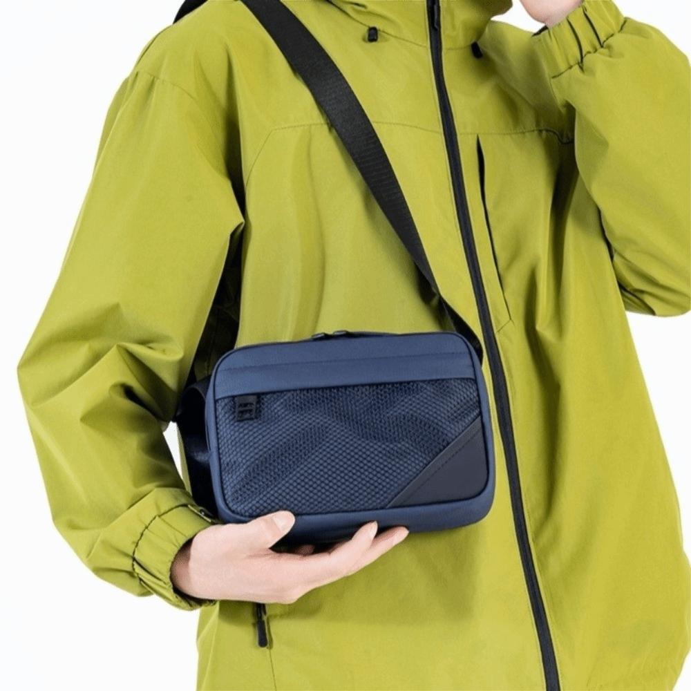 Zipper Men Crossbody Bag Square Solid color Sports Shoulder Bag Korean Style Multifunctional Oxford Crossbody Bag Cycling