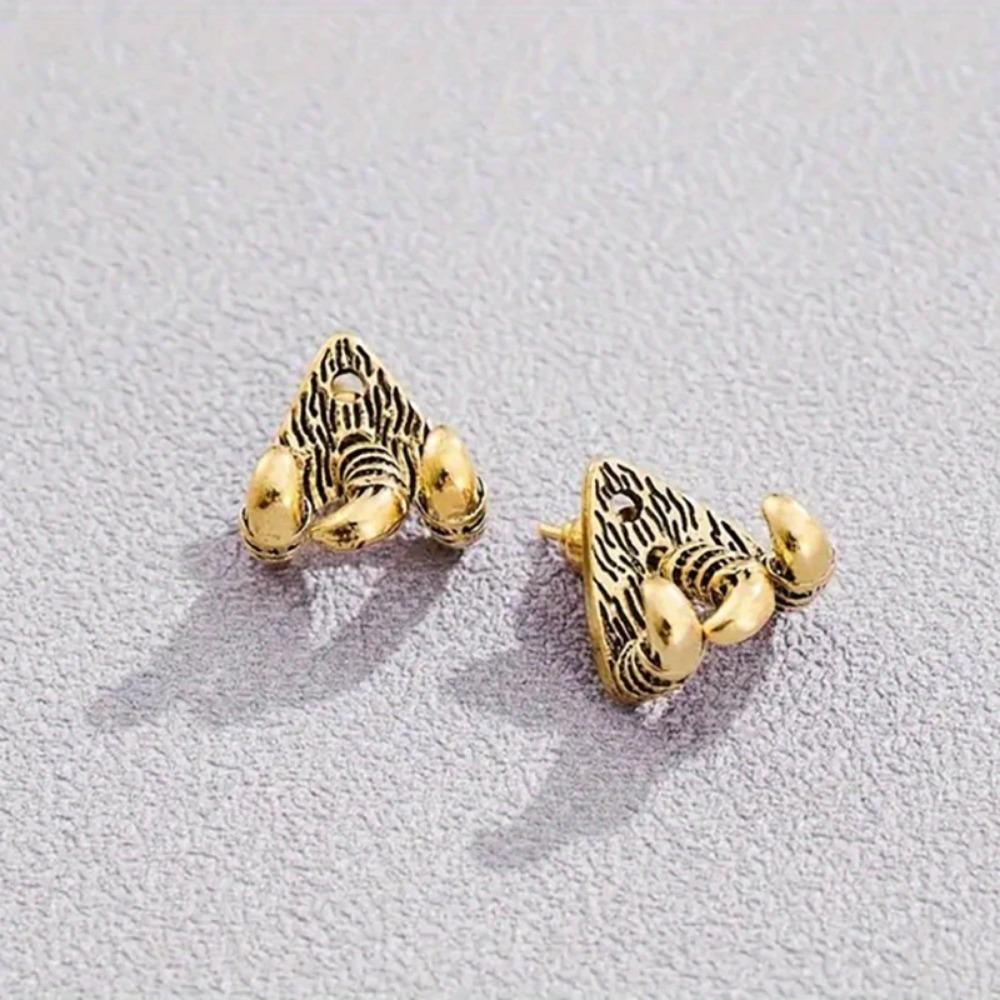 

Gothic Retro Skeleton Hand Bone Stud Earrings - Black Glossy Finish, Edgy Dark Style for Casual Attire Vintage Earrings золотий