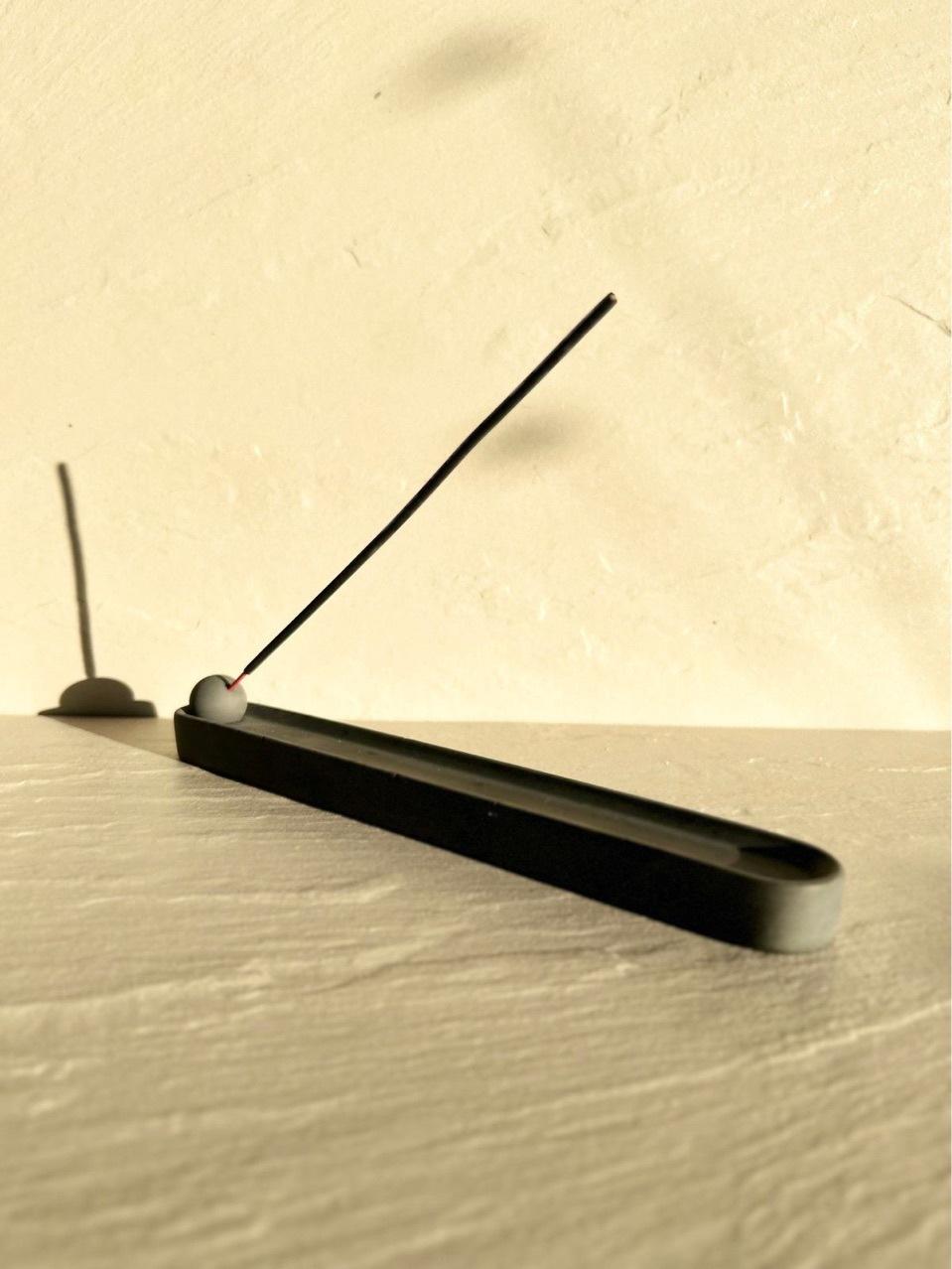 

Incense Burner Incense Holder Perfect Ideal Spiritual Meditation Gift Eco-friendly Stone Design Handmade чорний
