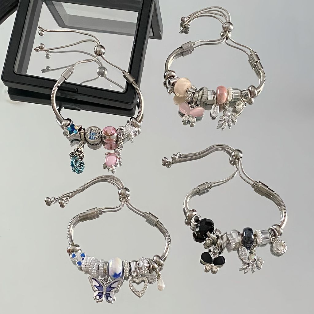 Minimalist Bear Butterfly Charm Beaded Bracelet With Rhinestones For Women And Men