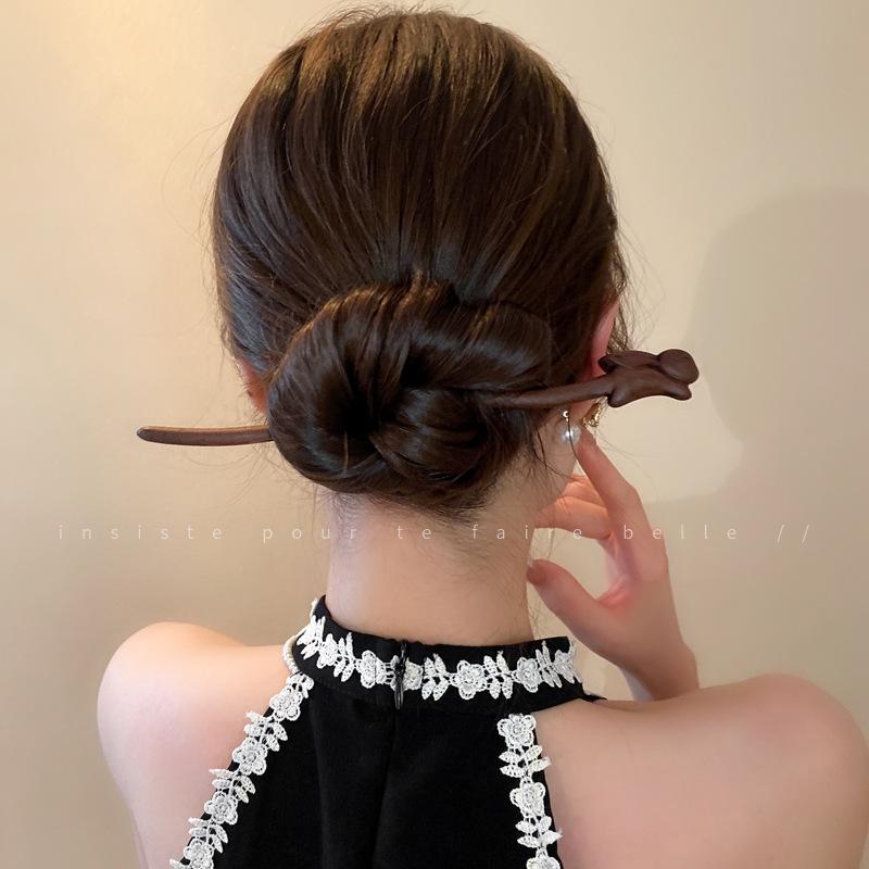 New Chinese fox deer artificial wooden hairpin simple temperament Guochao hairpin niche retro personalized hair accessories women