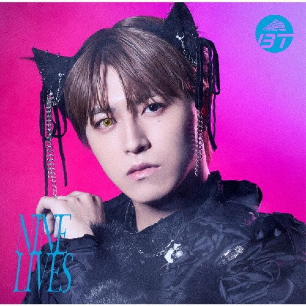     Nine Lives Cd+blu Ray Disc+trading Card  First Limited Member Solo Edition  Takashi Ver.  