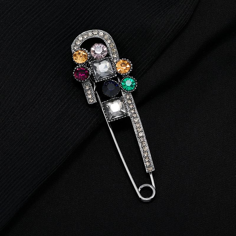 

Ретро темперамент, кристальная большая булавка, высококлассная разноцветная брошь-сокровище, кардиган, пряжка для шали, аксессуары для талии, женская