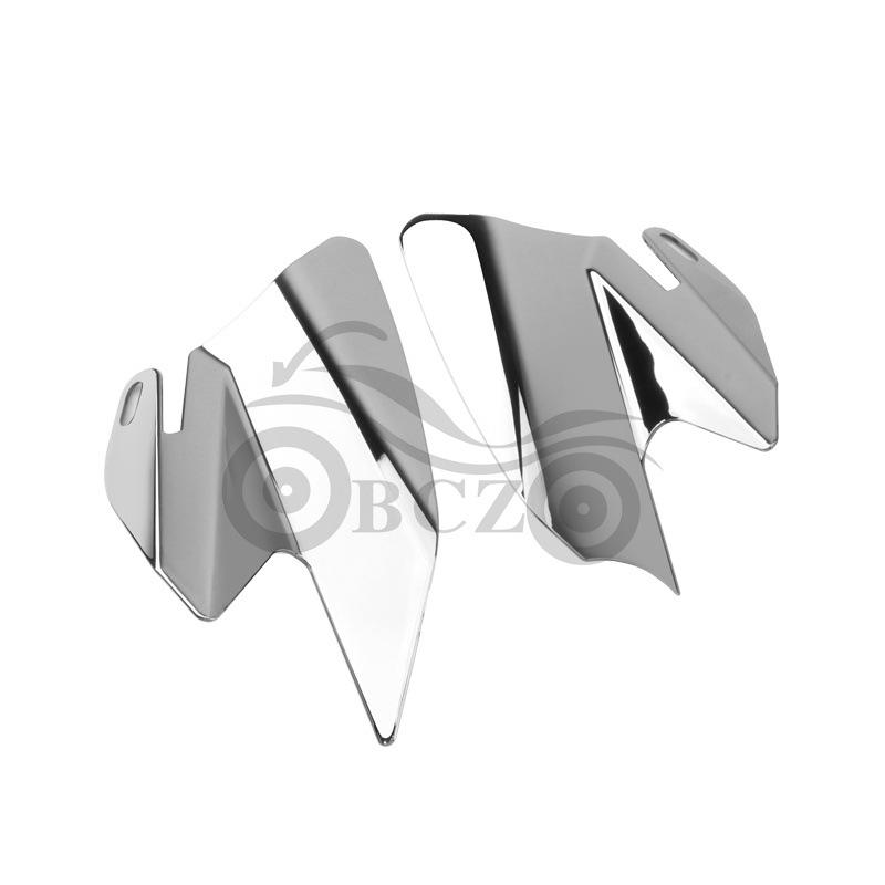 Harley Road Glide Heat Shield & Windshield Accessory