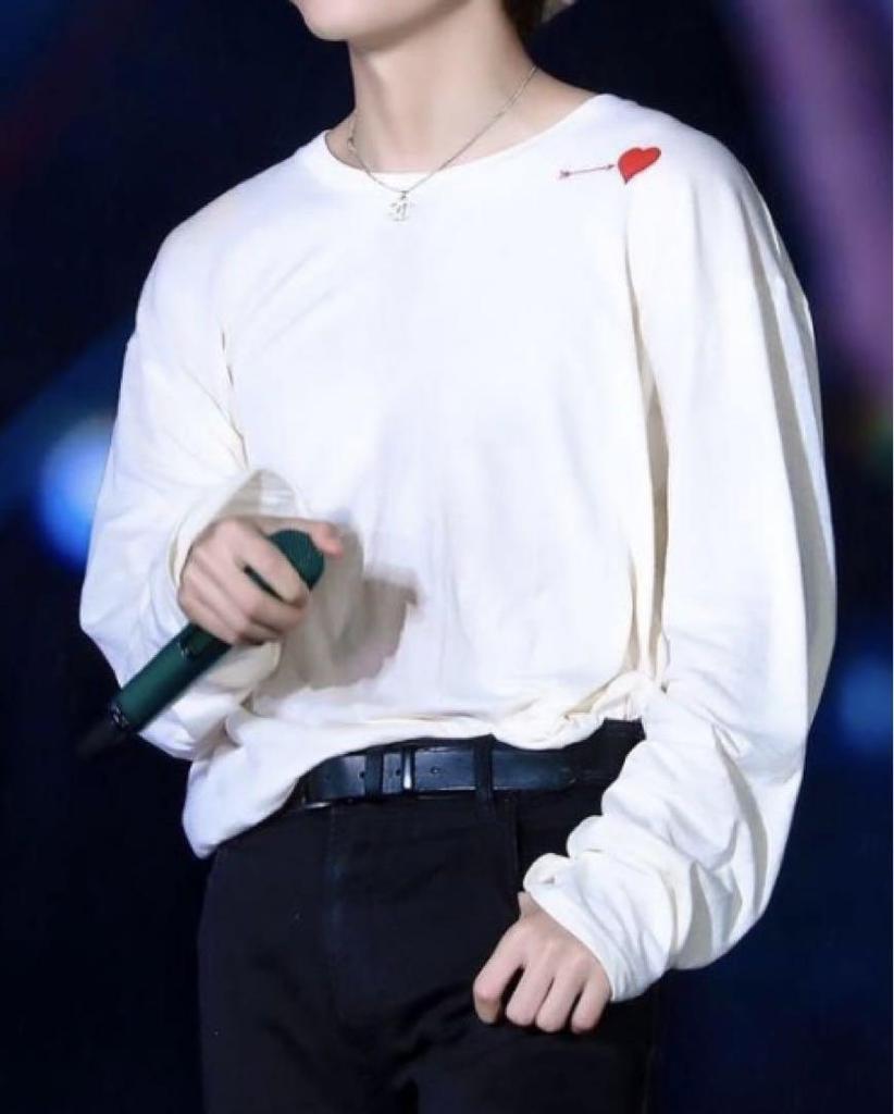 [USED] BTS Tour T-shirt SYS Long T-shirt worn by V
