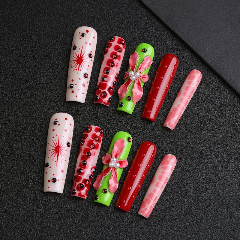 

Handmade Wearable Nails with 3D Flowers & Rhinestone Snake Print - European & American Style Manicure Medium