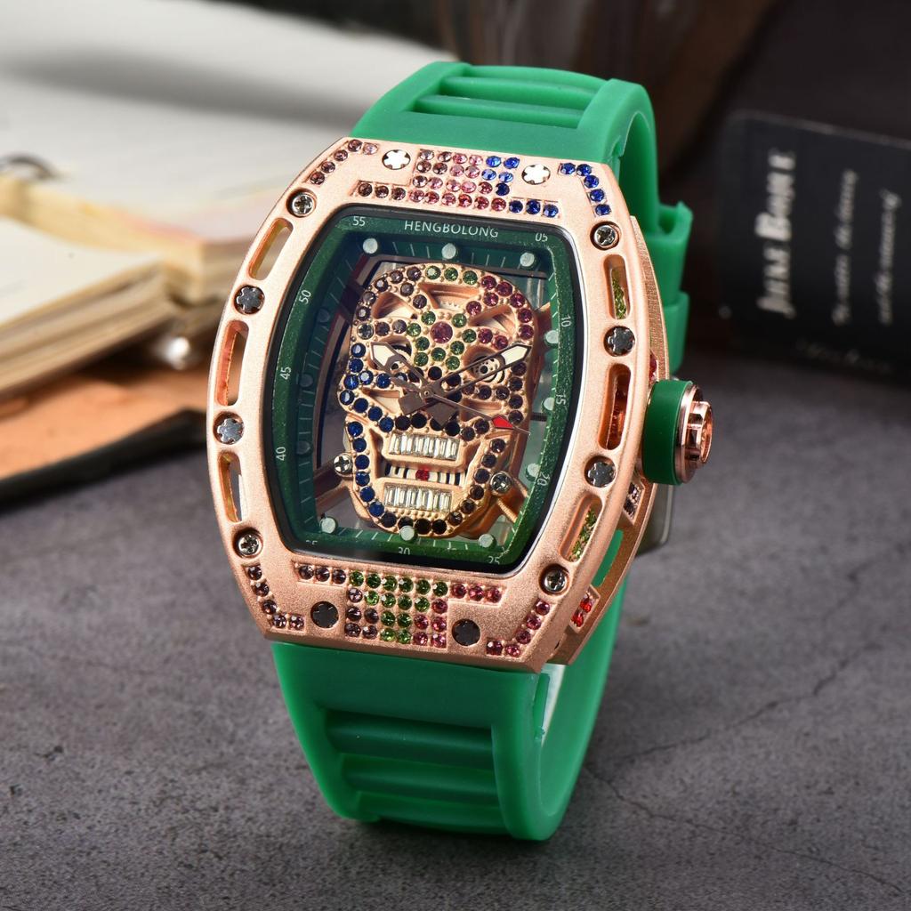 New Colored Diamond Skull Quartz Watch Spot Wholesale Fashion Business Diamond-encrusted Silicone Watch Men