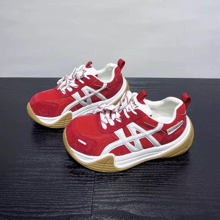 Super popular huge good-looking dad shoes women's thick soles are not tired of feet 2025 new autumn versatile casual sports shoes