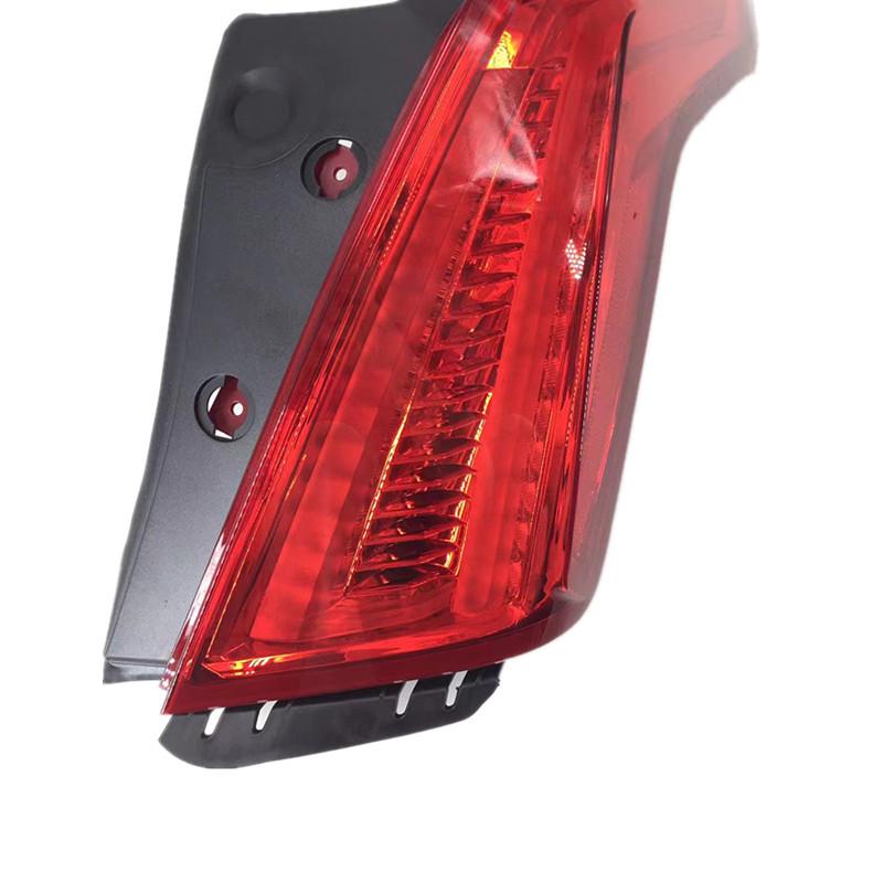 Cadillac XT5 16-22 Taillight Assembly: Rear, Reverse, Turn Signal & Fog Light