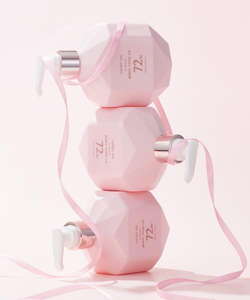

B.o.m Light On In Shower Body tOne Up 290ml NONE