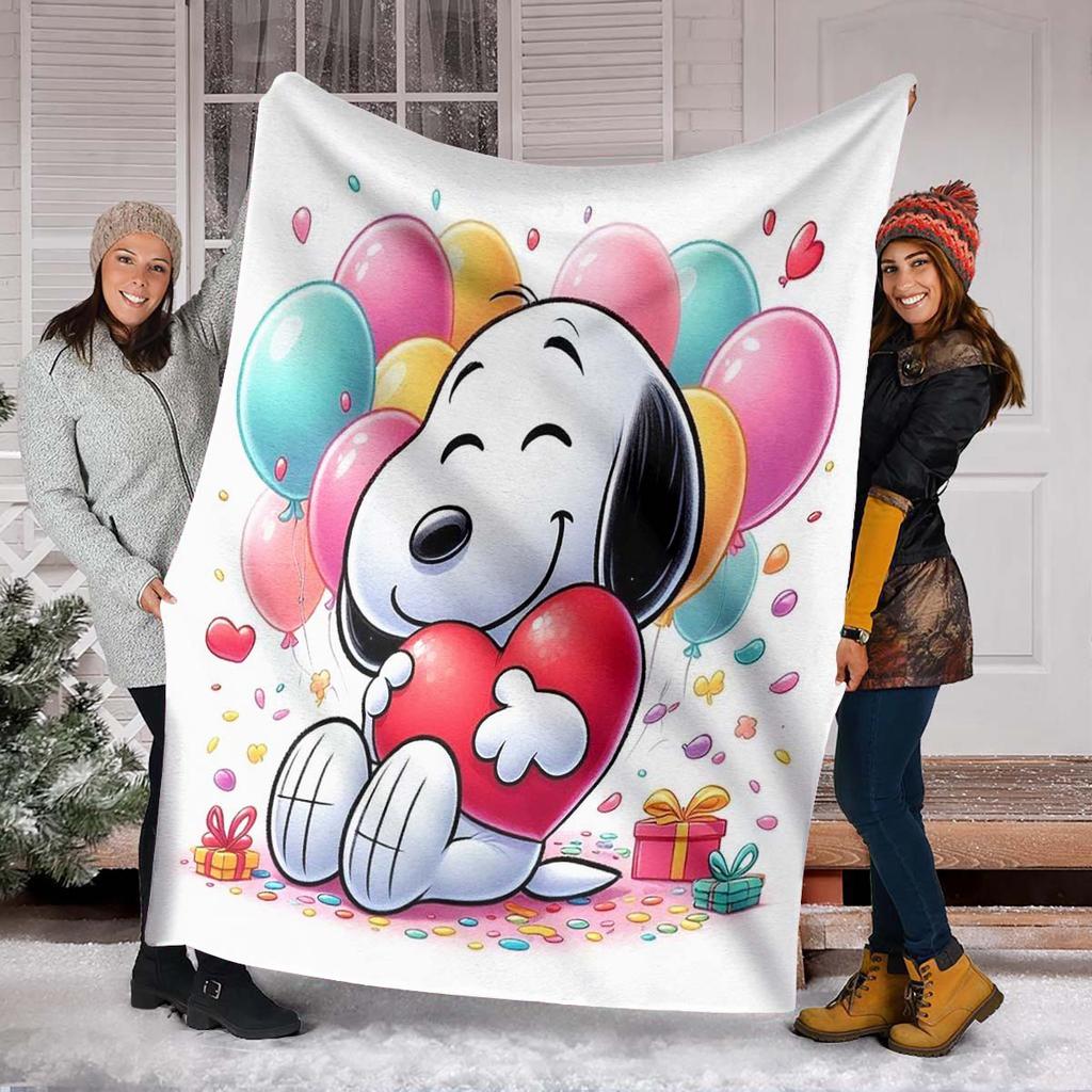 Warm blanket, Snoopy cartoon pattern, comfortable nap blanket, soft and skin-friendly, a great gift for friends and family.