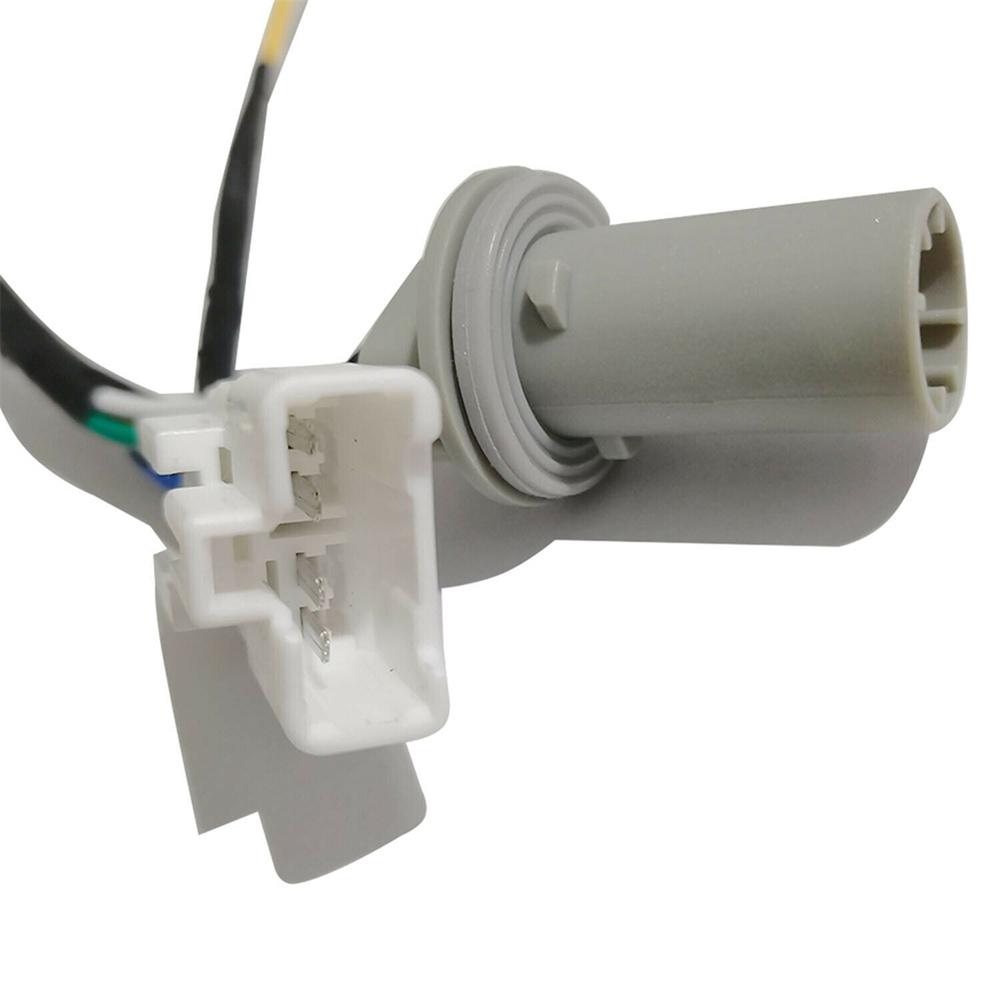 Rear Tail Light Socket & Wiring Harness For 2011-2014 Hyundai Sonata 92450-3Q000
