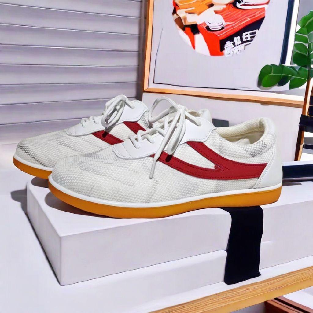 Summer and autumn white shoes men's and women's breathable mesh cowhide beef tendon sole non-slip martial arts shoes morning exercise casual shoe