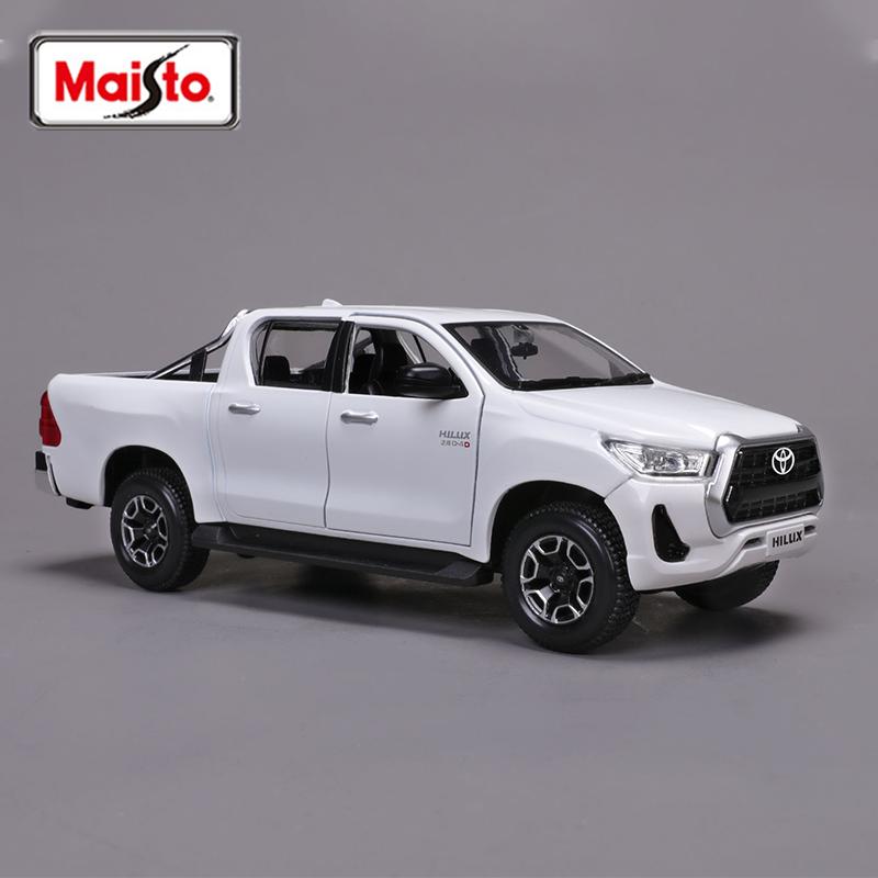 På lager Maisto 1:27 Toyota Hilux Pickup Series Simulering Legering Miniatyr Støpt Bilmodell Tilpasset Gutt Leketøy Samling Gave