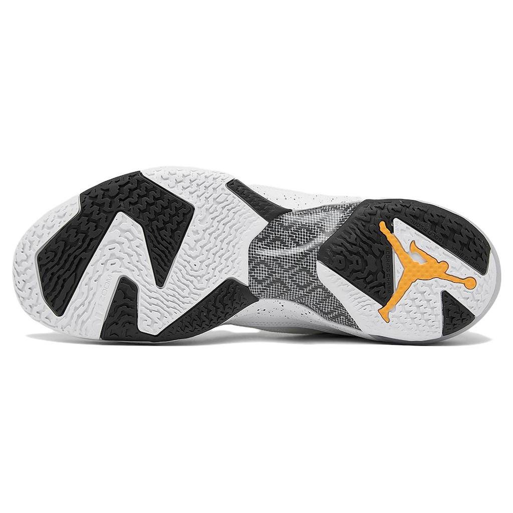 New JORDAN 37 'Oreo' DD6958-108