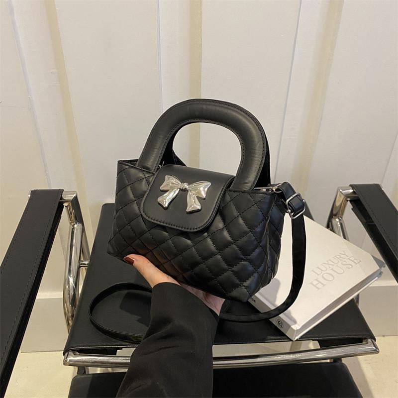 

Стильная стеганая сумка через плечо из эко-кожи с бантом для женщин, модная и шикарная, Весна 2024 чёрный