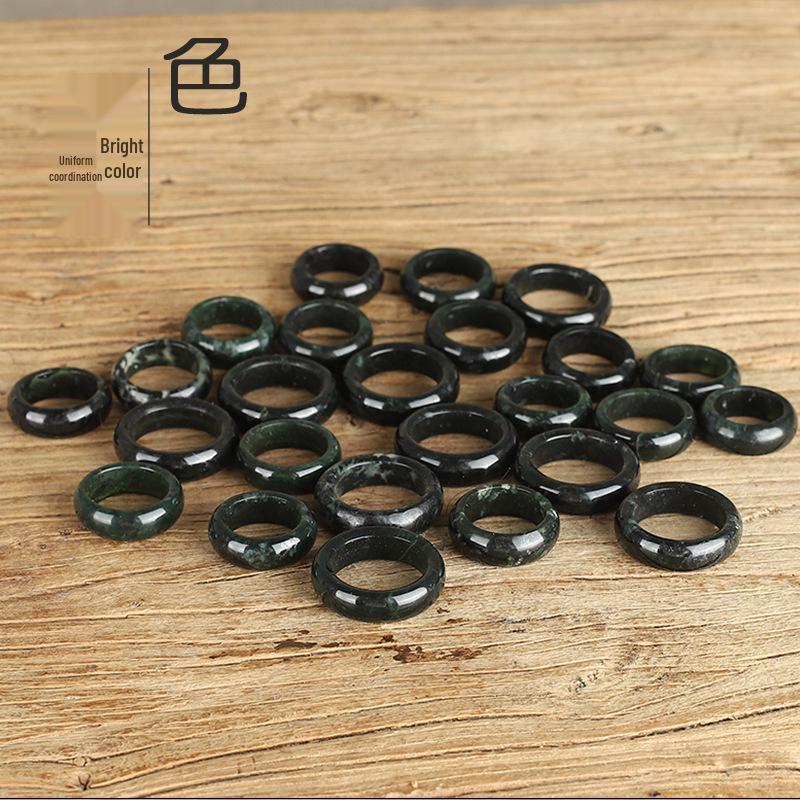 Tibetan Snake Pattern Jade Ring – Dark Green Ethnic Carved Band