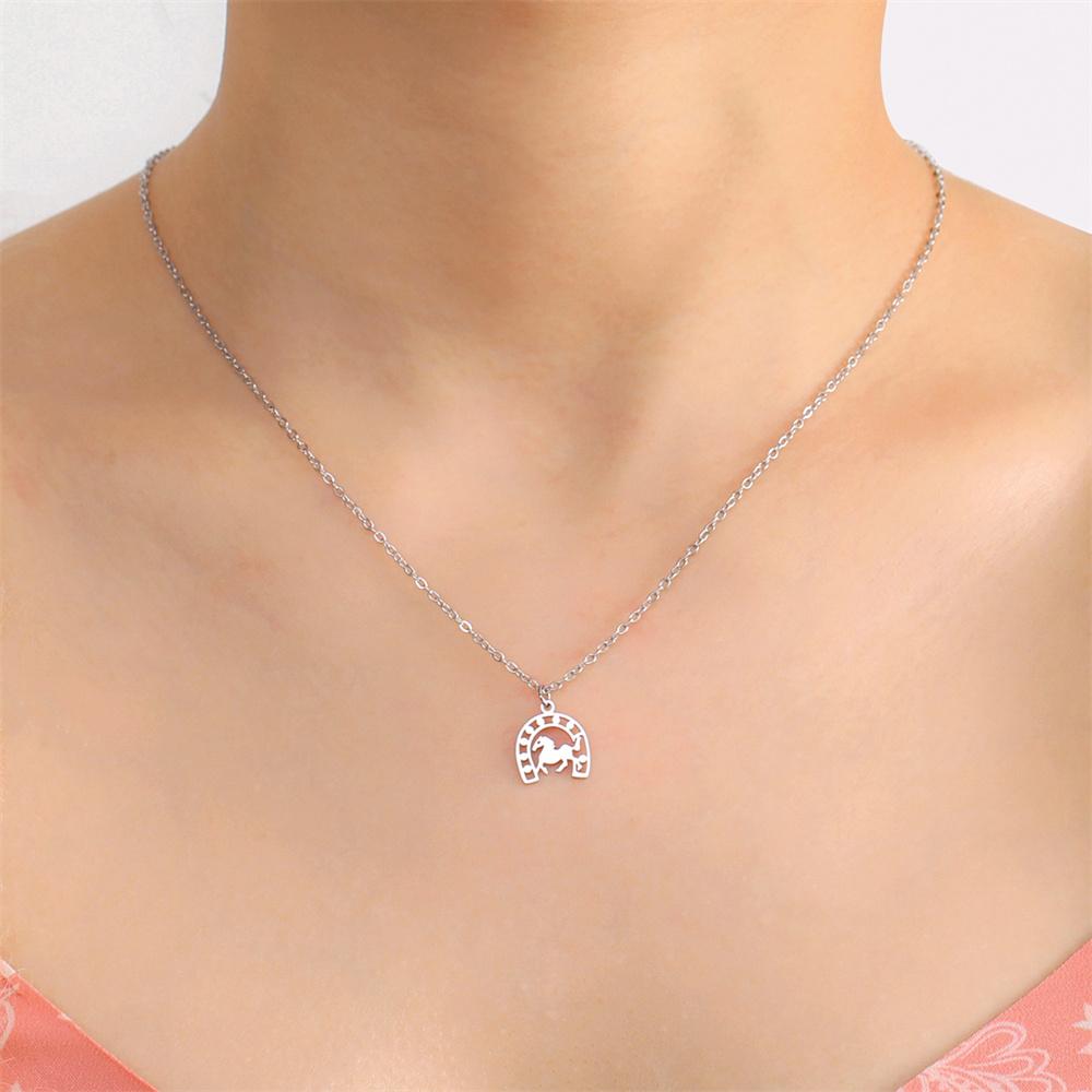 My Shape Horse and Horsehoe Pendant Necklaces for Women Girls Stainless Steel U-Shaped Horse Animal Choker Chain Jewelry Gifts