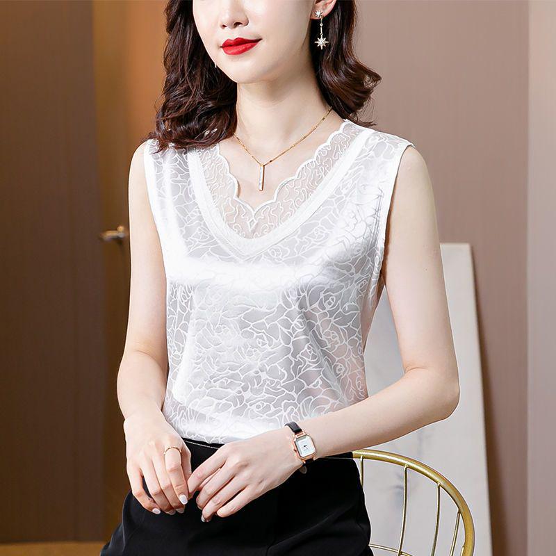 Women's Jacquard Satin Lace Camisole: Plus Size, Tummy-Covering, Stylish Summer Layer for Suits & Outerwear