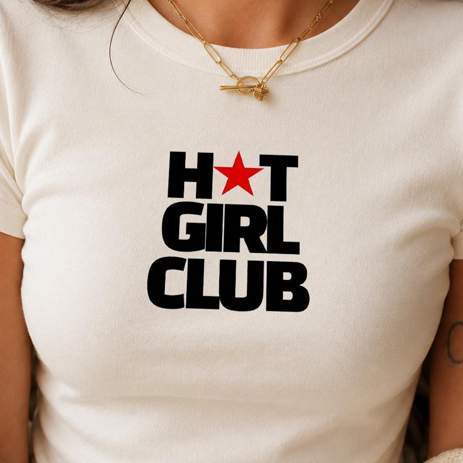 HOT GIRL Club Baby Tee | Y2K Hot Girl Crop Top | Funny Viral Graphic T-Shirt | Trendy Coquette Aesthetic Baby Crop Tee 3XL