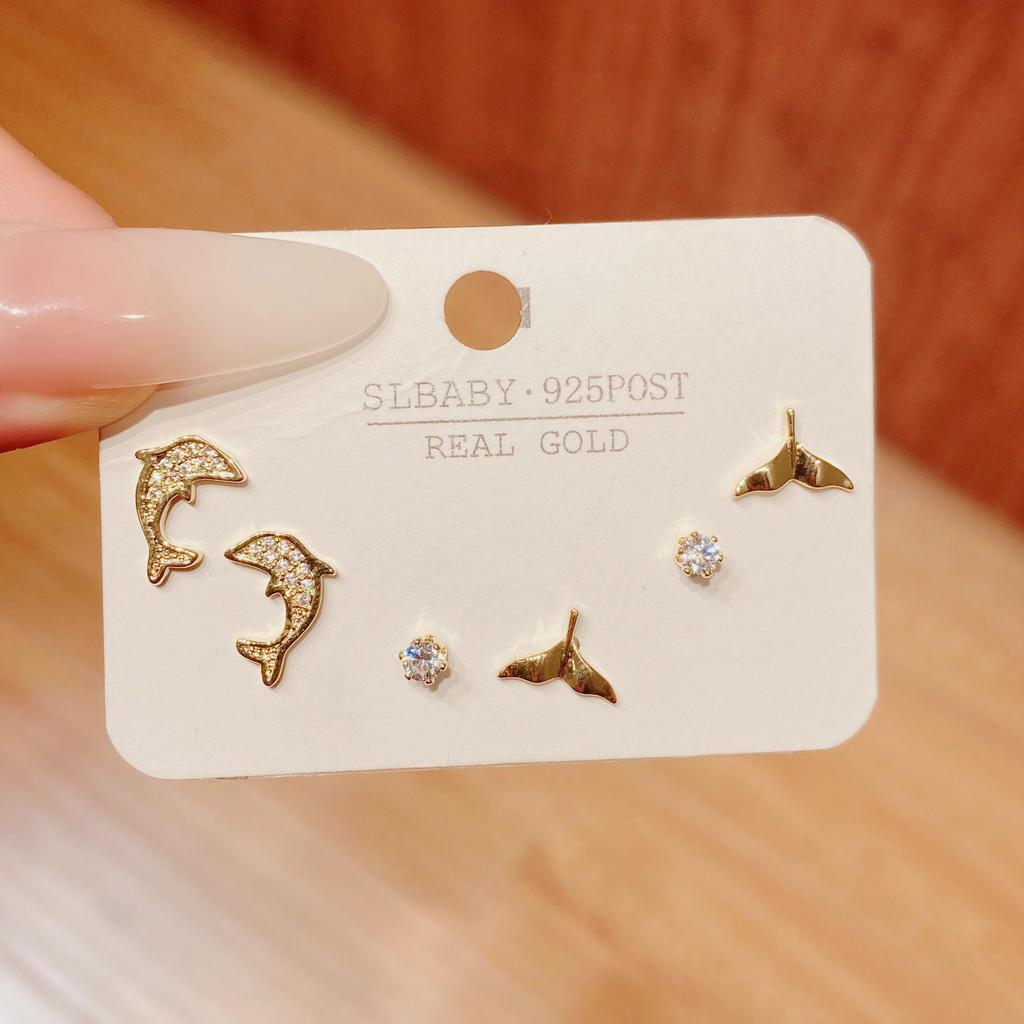 Allergic Returns New Year Earrings: Women's Elegant Gold-Plated, Eco-Friendly High-End Earrings.