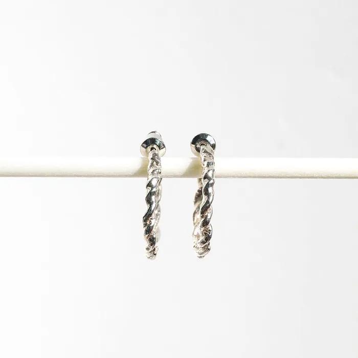 The Rusty Rope Earring