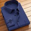 Camisas de Vestir Básicas de Algodón para Hombre de Manga Larga Clásicas a Rayas con un Bolsillo de Parche Ajuste Estándar Formal de Negocios Camisa Social de Oficina