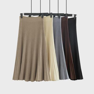 Autumn 2022 A-Line Knitted Midi Skirt: Lu Gong Style Flared Slimming Skirt with Pleats