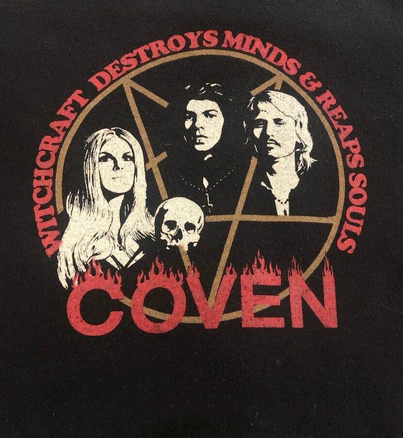 

COVEN Witchcraft Destroys Minds & Reaps Souls T-Shirt All Sizes BO1334 Unisex T-Shirt XXL
