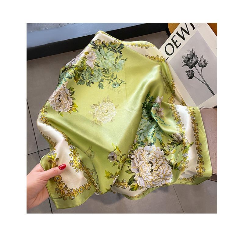 Women S Fresh Sweet Green Floral Silk Small Square Scarf For Spring Summer