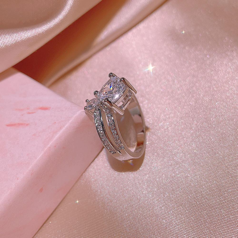 Fashionable and Trendy Diamond Rings, High End AAA Zircon Engagement Rings for Women, Classic Double Layer Ring Jewelry