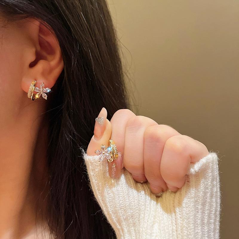 Neue Mode Ohrringe Zirkon Blume U Ring Ohrstecker Damen Leichter Luxus Vielseitig Temperament Schmuck Geschenke