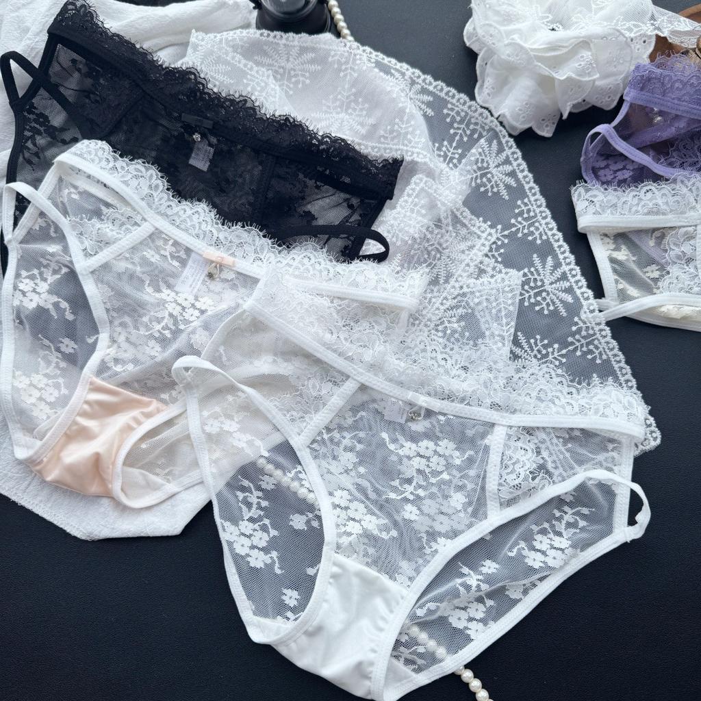 Ladies Spring and Summer Sexy Lace Thin Band Hollow Jacquard Net Gauze Triangle Briefs