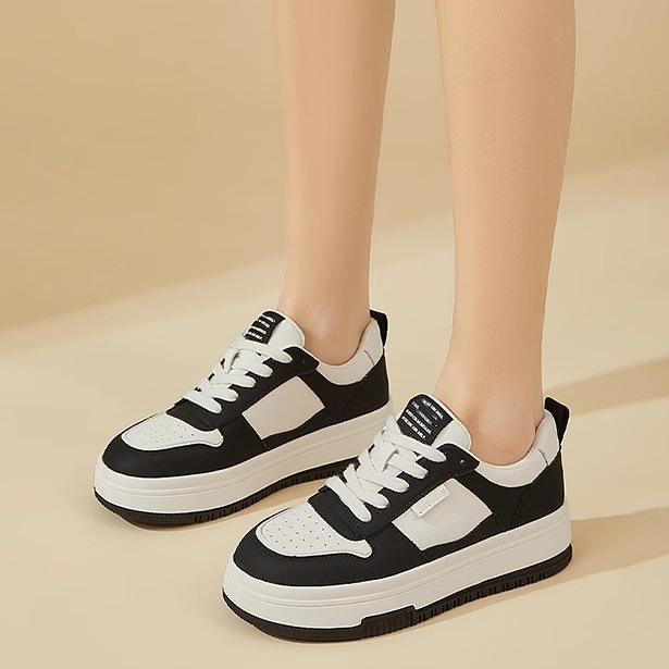 Niche Canvas Shoes Women's Summer 2025 New Original Design Cloud White Shoes Women's College Breathable Board Shoes