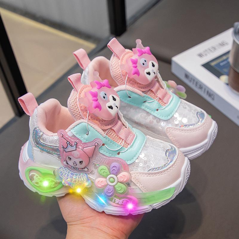 Girls' Cartoon Kuromi Light-Up Sneakers with Soft Sole (2024 Autumn)