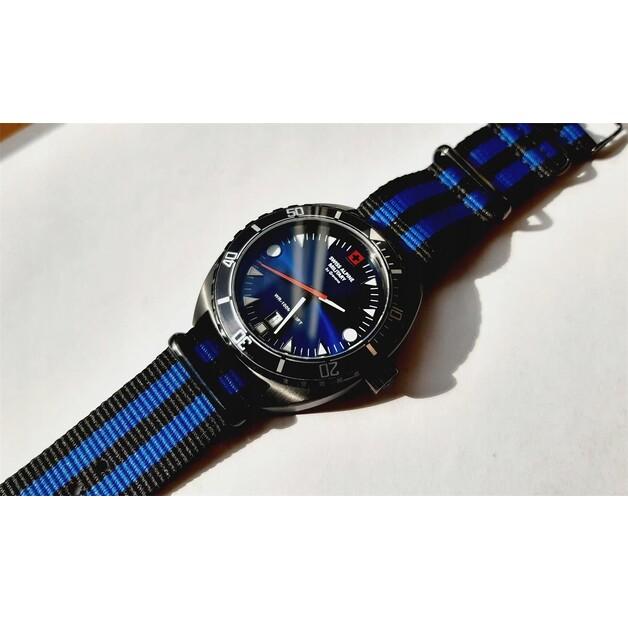 Uhr Swiss Alpine Military SAM7066.1675