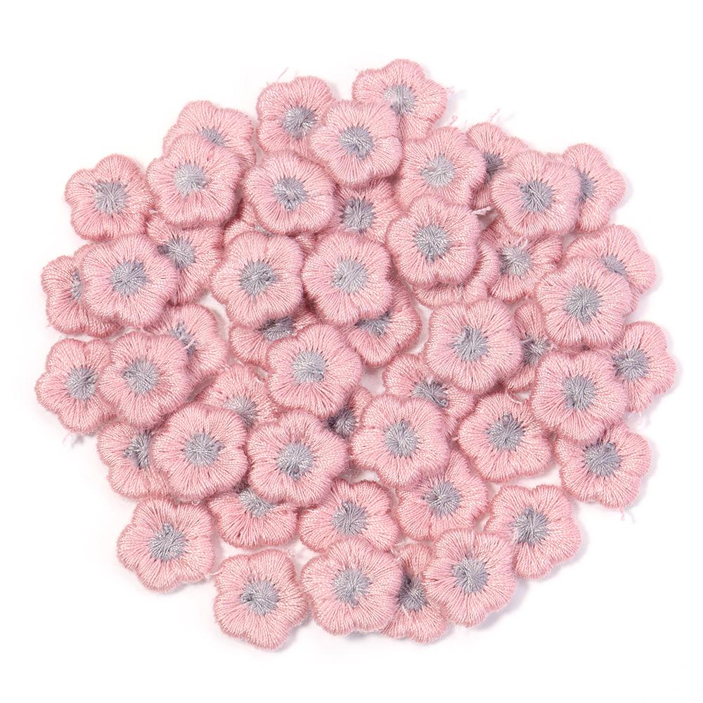 50 Stück/Los Mini Handgemachte Gestickte Blumenflicken Bunte Pflaumenblüten Applikation DIY Kleidung Kopfbedeckung Dekor Nähzubehör