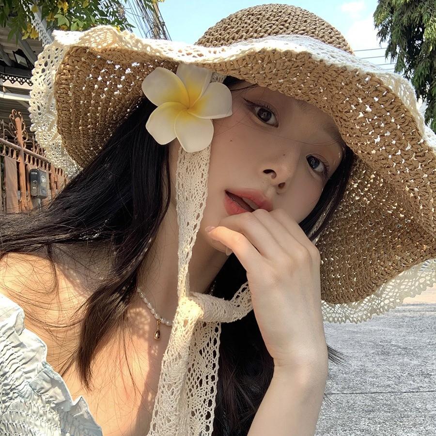 Wide Versatile Unisex Brim Straw Hat With Lace Edging For Adults Ideal For Spring And Summer